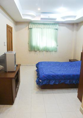 Bar / Restaurant for Leasehold