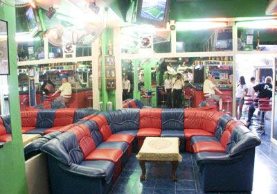 Bar / Restaurant for Leasehold