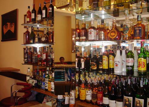 Leasehold Guesthouse with Restaurant and Lounge for Leasehold